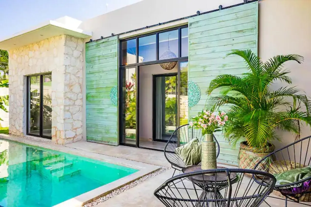 Casa Lou, Large House And Pool, Beach Club Access Villa Tulum 0*,  Mexico